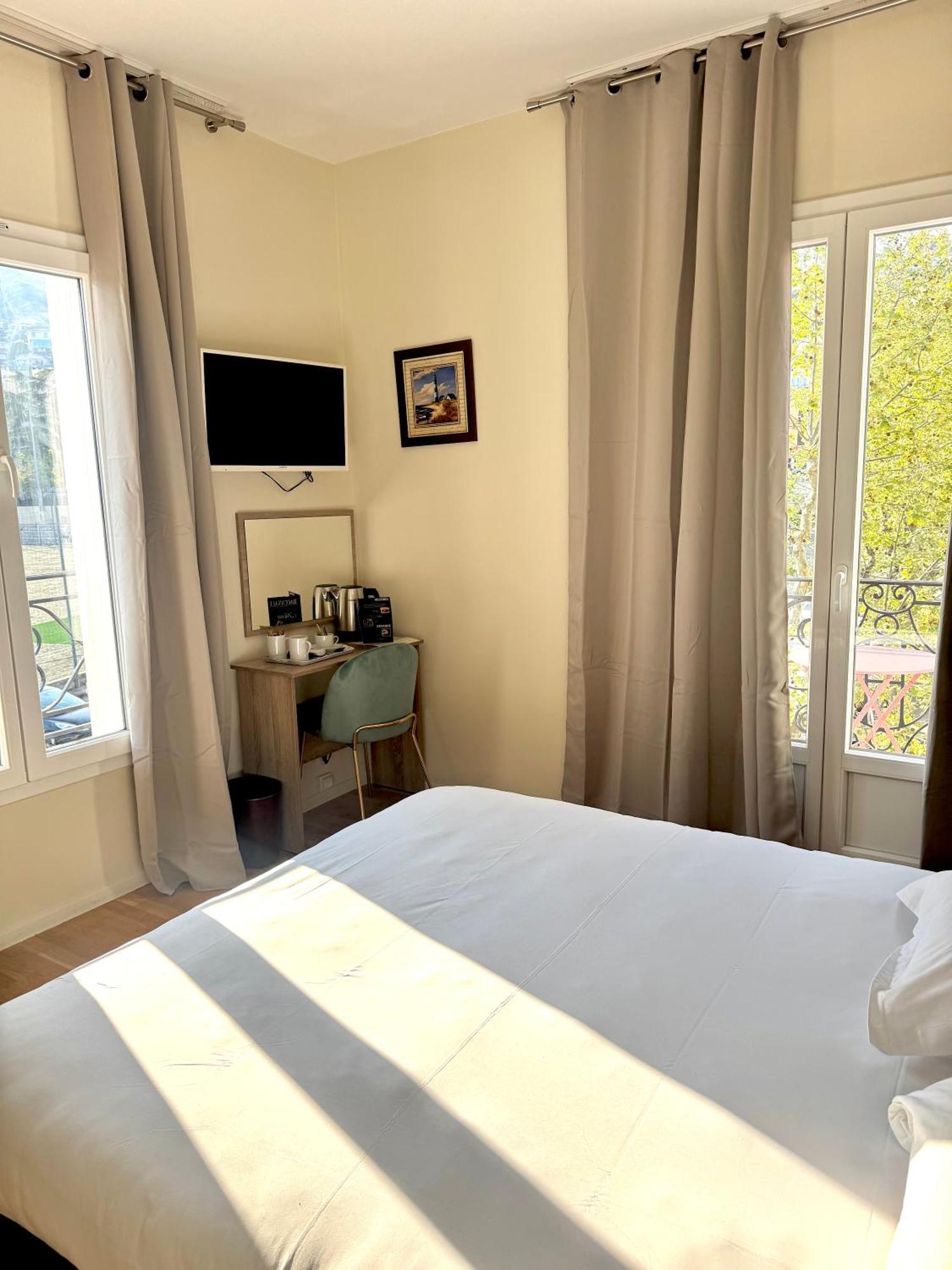 Hotel La Citadelle 빌프랑슈쉬르메르 외부 사진